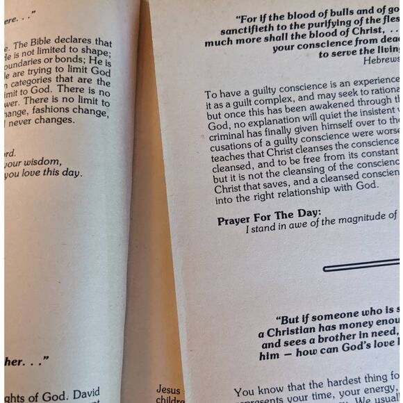 1976 Day By Day With Billy Graham 365 Daily Meditations Christian Devotional - Picture 5 of 11